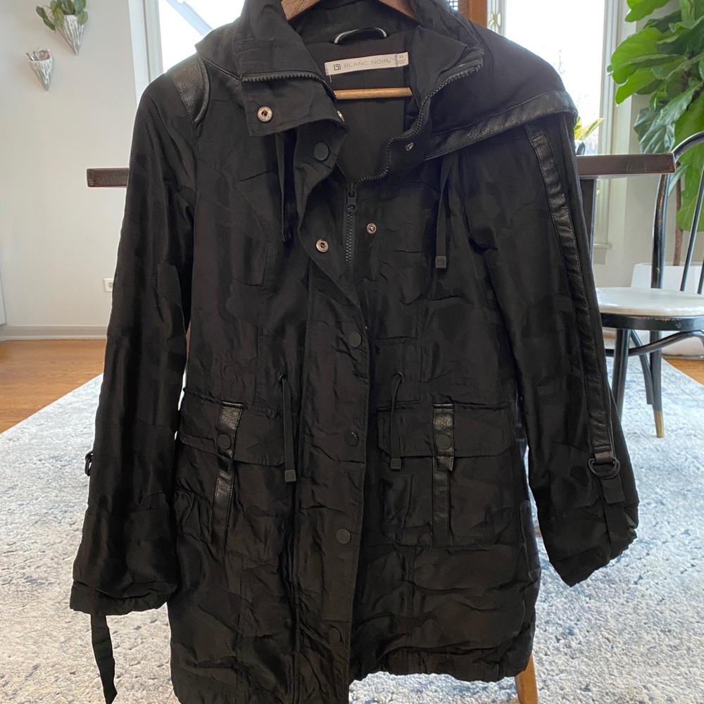 Small Blanc Noir jacket